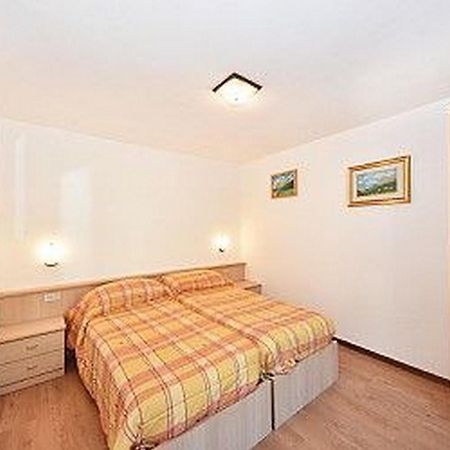 Chalet La Ciaseta Pozza di Fassa Bagian luar foto