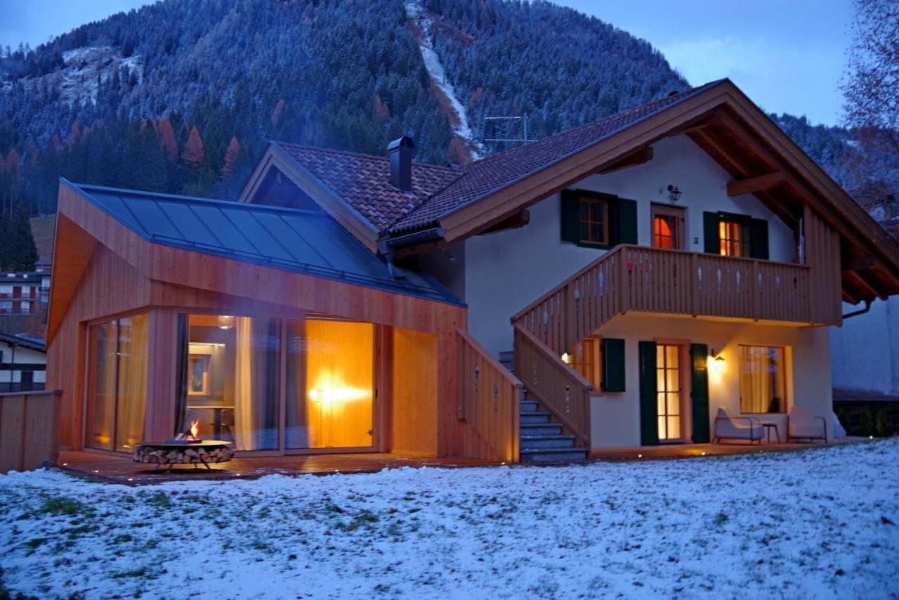 Chalet La Ciaseta Pozza di Fassa Bagian luar foto